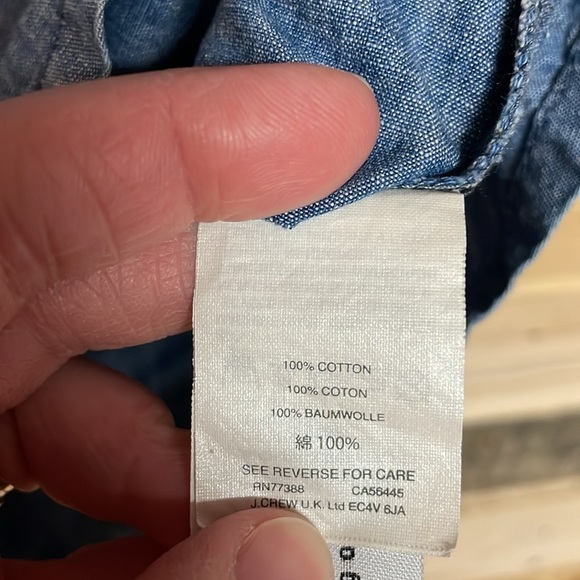 J.Crew Size 00 Medium Wash Denim Ruffled Sleeveless Feminine Girlie Blouse - Picture 4 of 7